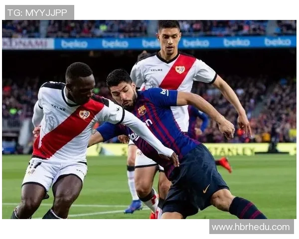 巴萨与利物浦实时对决精彩回顾与赛况分析 巴萨与利物浦实时对决精彩回顾与赛况分析