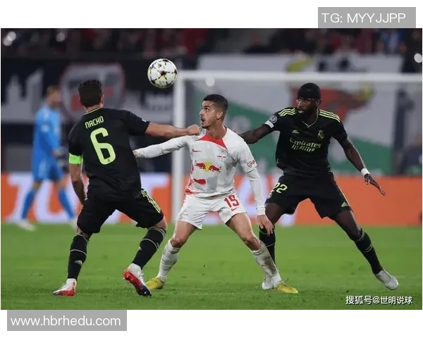 2017奥迪杯精彩对决拜仁慕尼黑迎战强敌展现足球魅力与团队精神 2017奥迪杯精彩对决拜仁慕尼黑迎战强敌展现足球魅力与团队精神