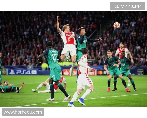 PSV埃因霍温对阵巴塞罗那精彩直播全程回顾与分析 PSV埃因霍温对阵巴塞罗那精彩直播全程回顾与分析